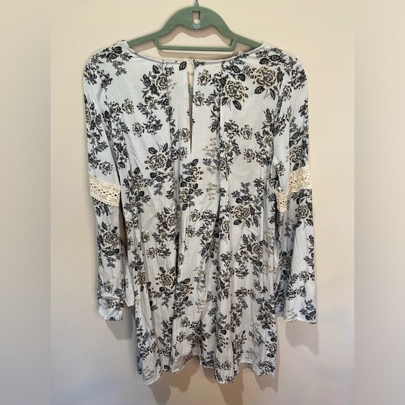 Umgee Embroidered Mini Swing Dress Blue Floral‎ Bohemian Gypsy Cottagecore sz S - Picture 5 of 9